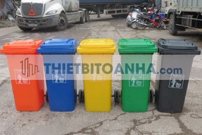 Cửa hàng bán thùng rác tại Bình Phước